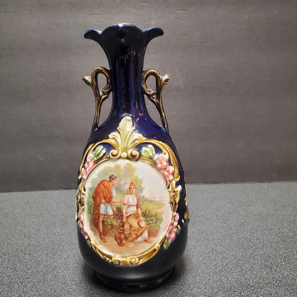 Vtg. Ceramic Courting Couple Imperial Era Cobalt Blue Decorative Vase Gold Guild